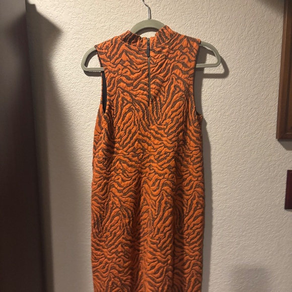 Shift Dress - Picture 4 of 4